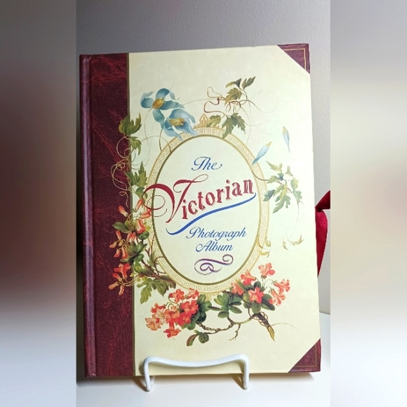 The Victorian Photograph Album (1995, Hardcover) - Picture 1 of 7